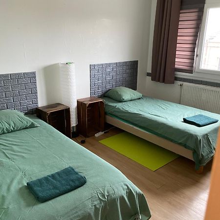 Gite De La Nievre - Centre Ville-2E Etage Flixecourt Экстерьер фото