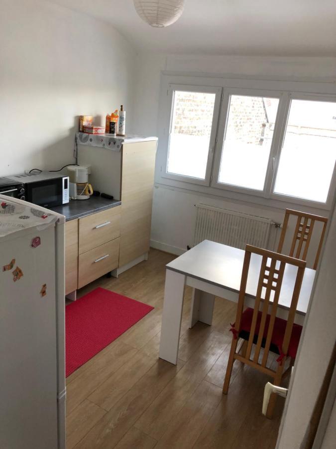 Gite De La Nievre - Centre Ville-2E Etage Flixecourt Экстерьер фото