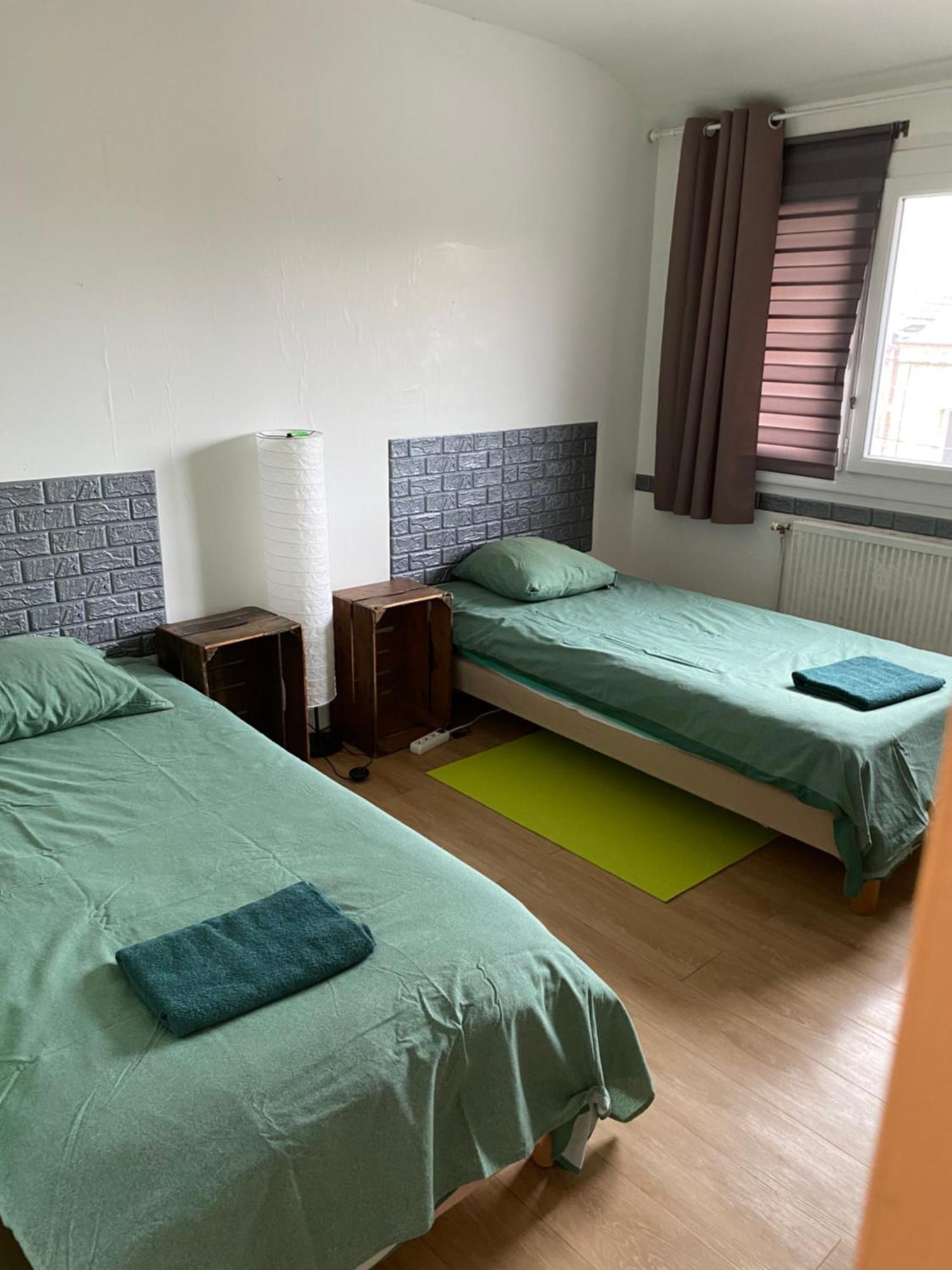 Gite De La Nievre - Centre Ville-2E Etage Flixecourt Экстерьер фото